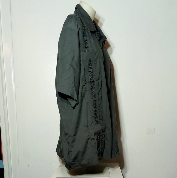 Maximo's Gray Guayabera Shirt Sz 6XL - Picture 8 of 12